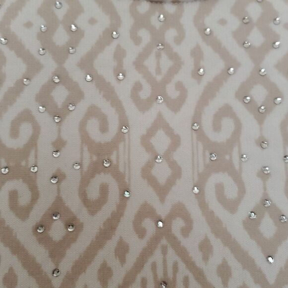 NWTÂ Ruby Rd. Women's Embelished Winter Luxe Printed Top Size Medium - Picture 3 of 12